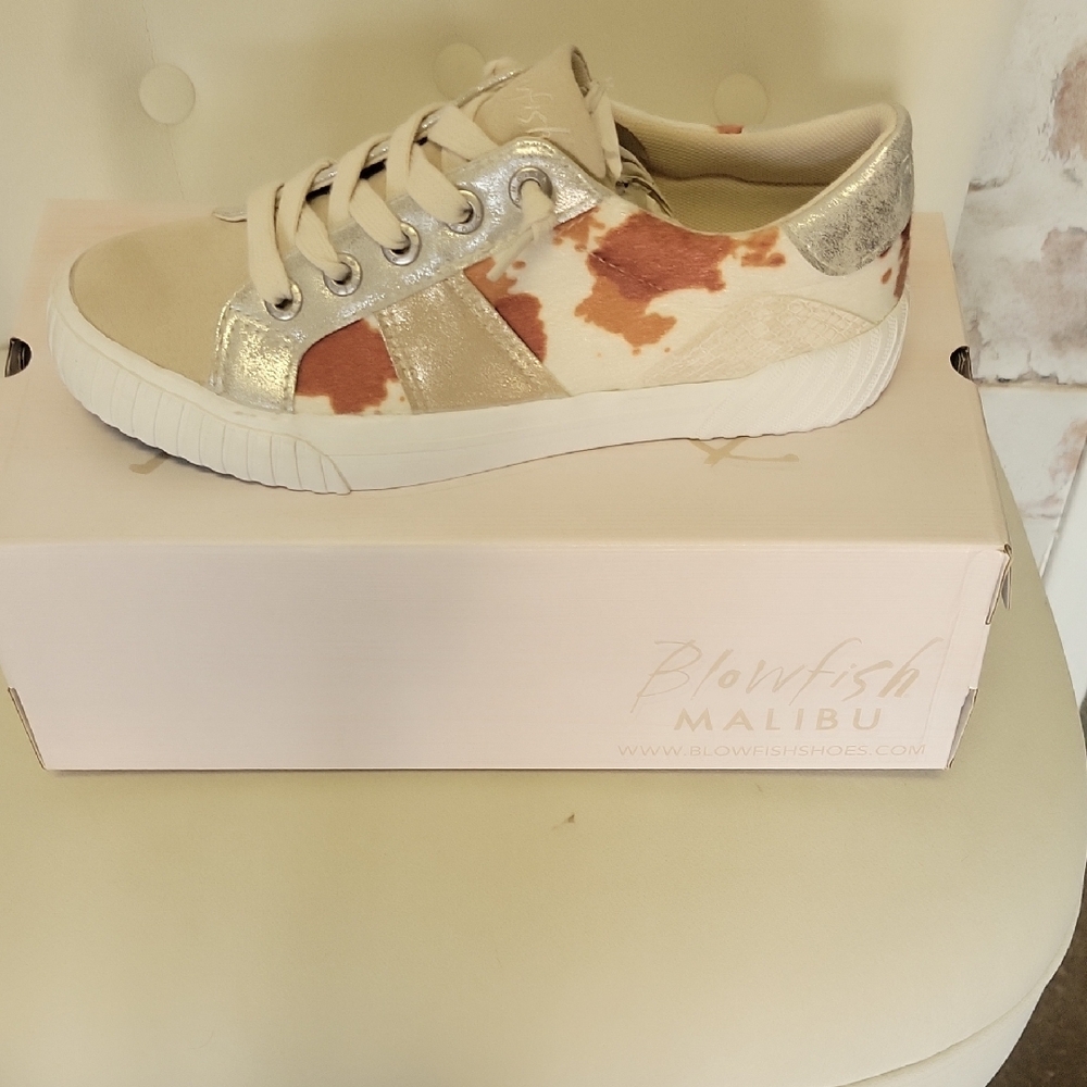 Blowfish Cream and Brown Casual Sneakers